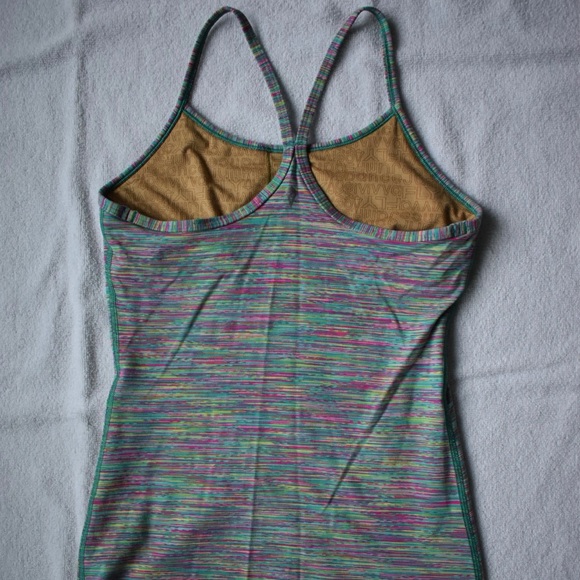 Iviva athletica (Lululemon youth) tank top - Picture 6 of 10